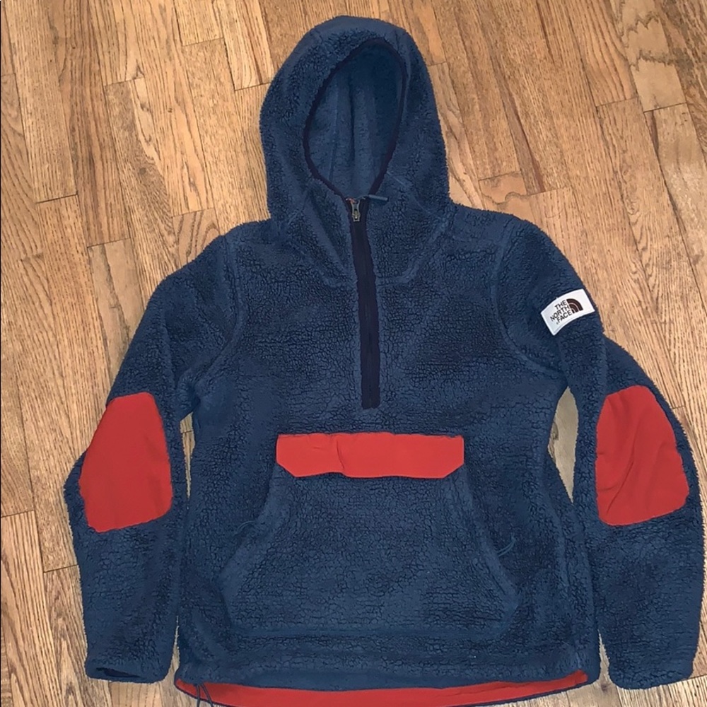Pull over sweater